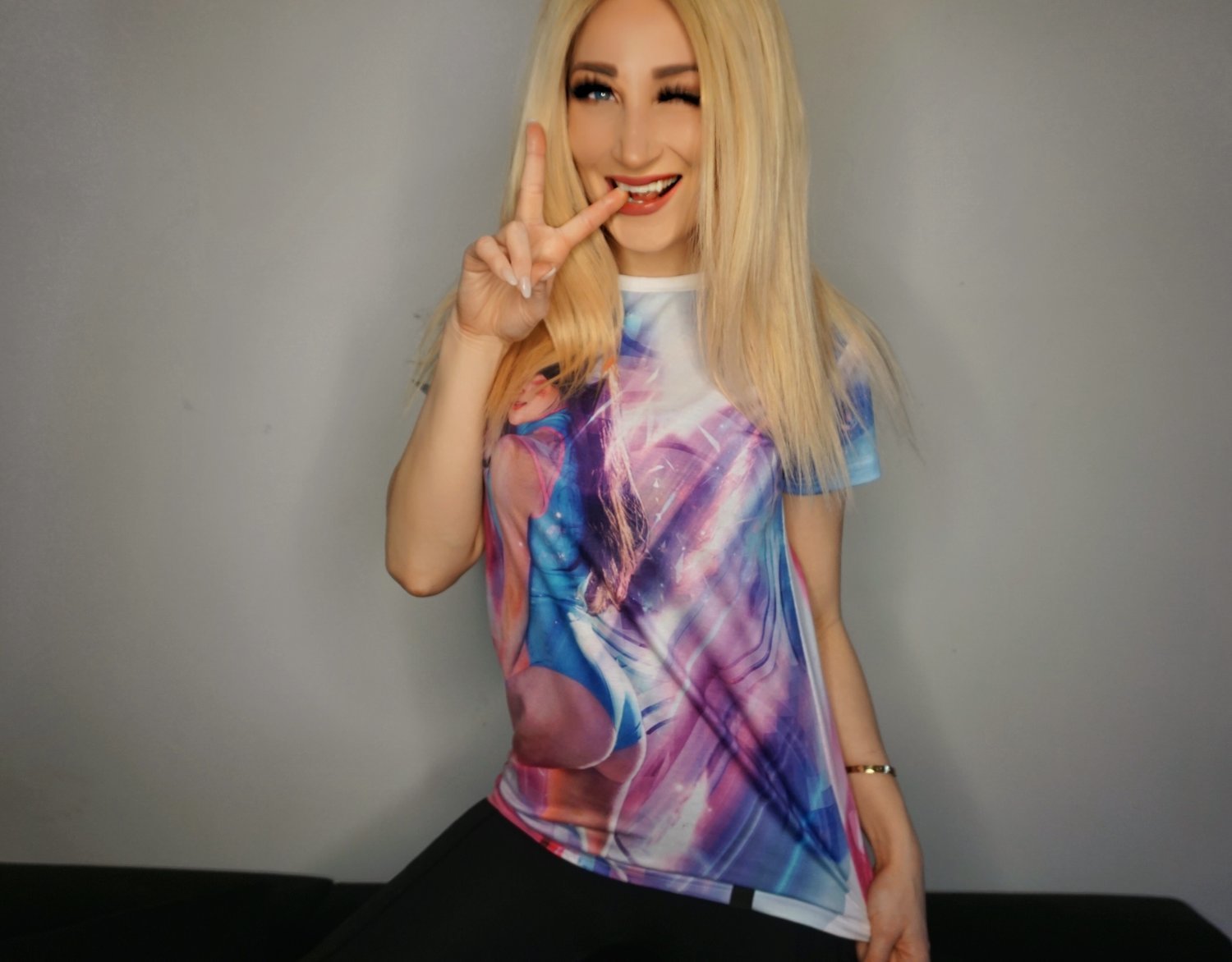 DVA PIXAL TEE thumbnail 2