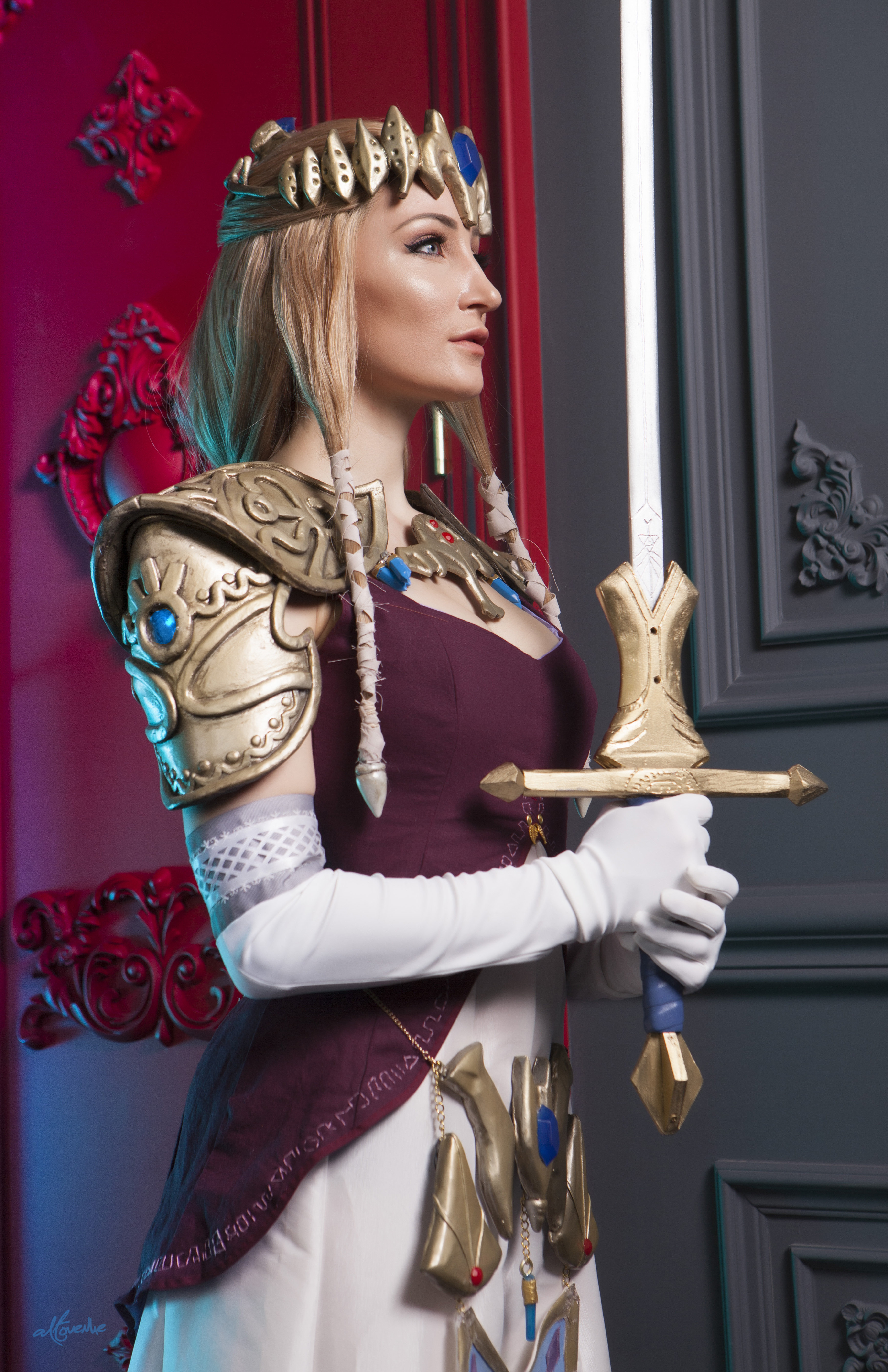 Twilight Princess Zelda Duo Sided thumbnail 2